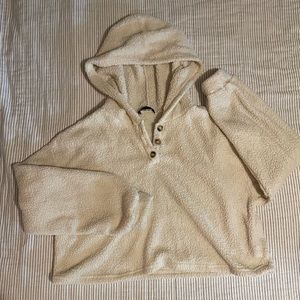 Cream/white cropped hoodie